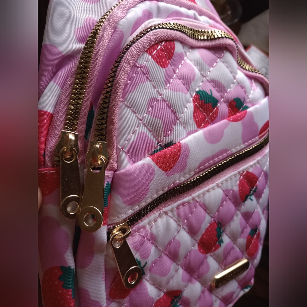 Brand new cute kawaii strawberry milk pink purse satchel white and green handbag - Picture 6 of 6